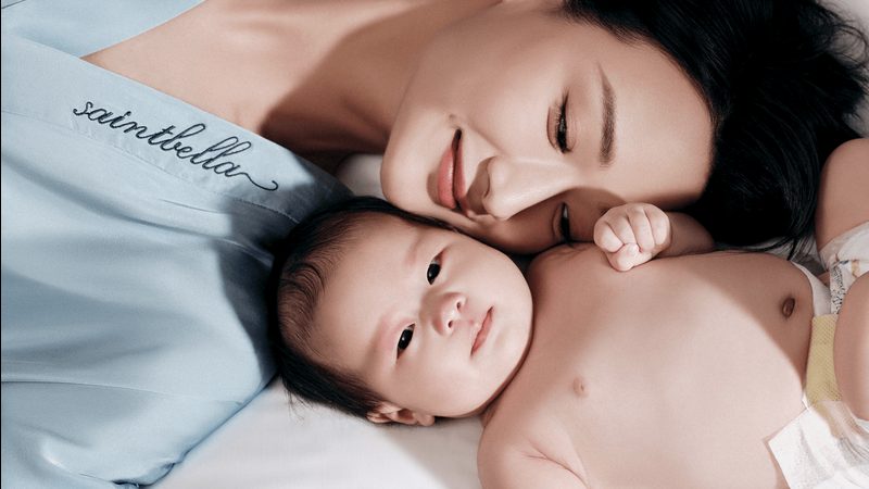 月子中心护士与月嫂：专业差异与选择要点